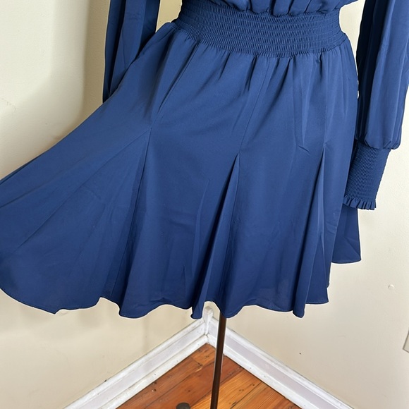 Lilly Pulitzer Lorella Stretch Dress in True Navy - Picture 10 of 10